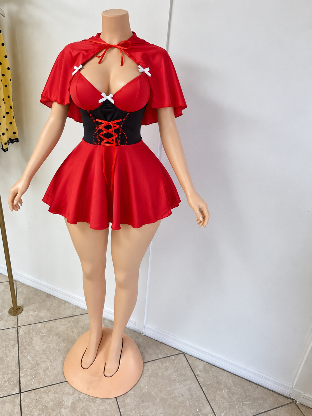 “Scarlet Temptation Hooded Costume” - red