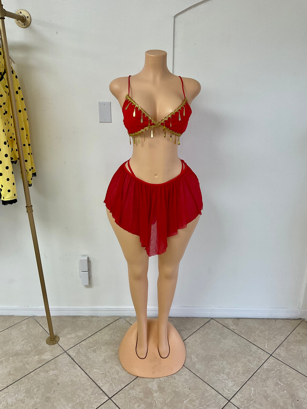 “Scarlet Arabian Princess Costume” - red
