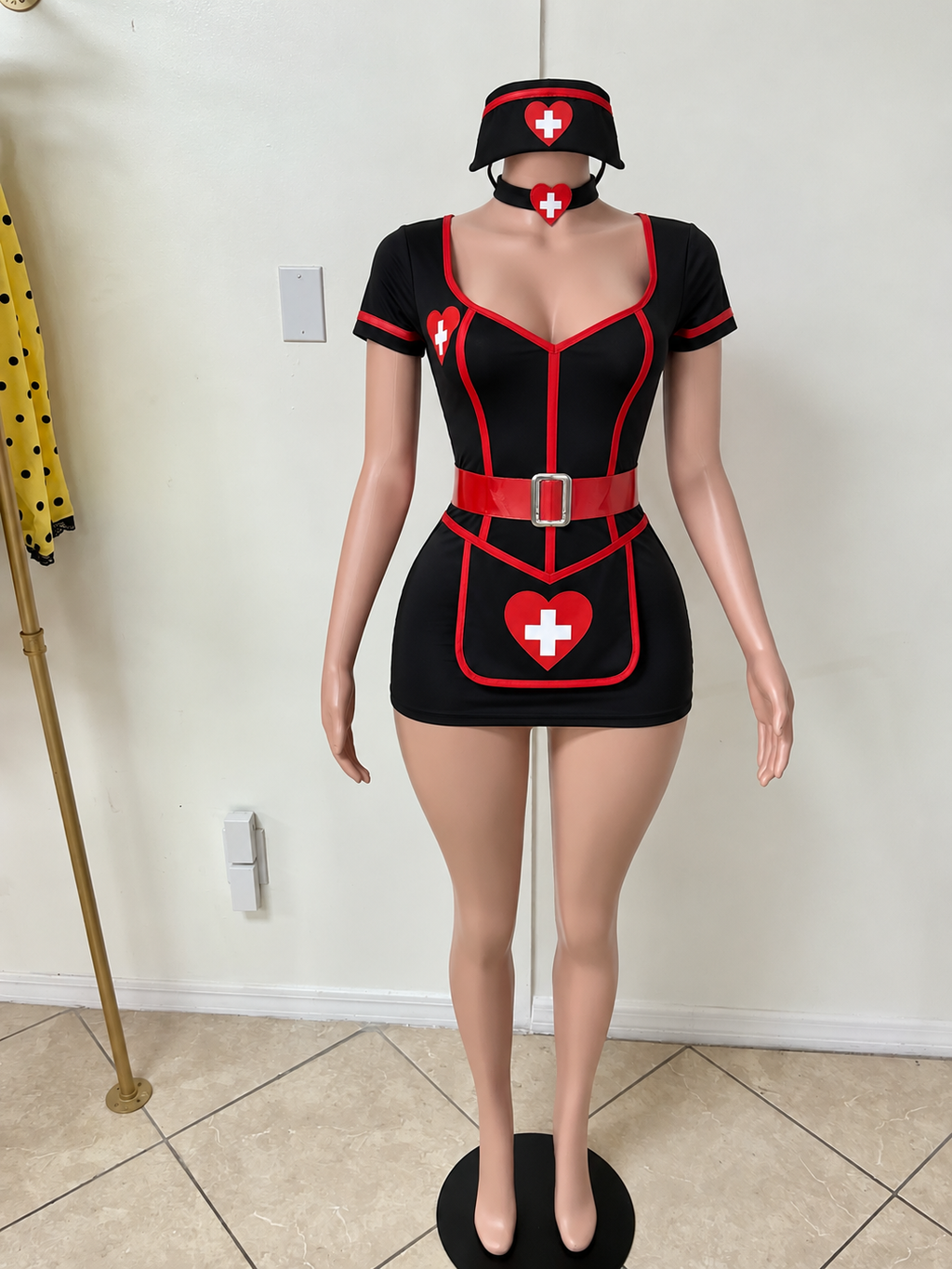 Heartbreaker Nurse Costume Set - black & red